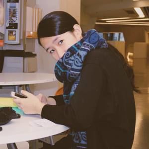 Meet your Posher, Vicky